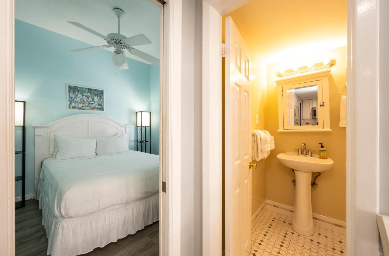 Crawl To Duval W/ Hot Tub Villa Key West Exterior photo