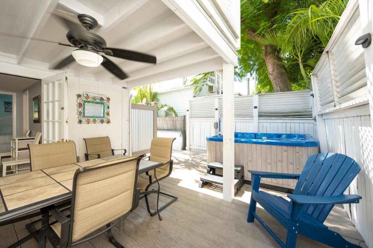 Crawl To Duval W/ Hot Tub Villa Key West Exterior photo